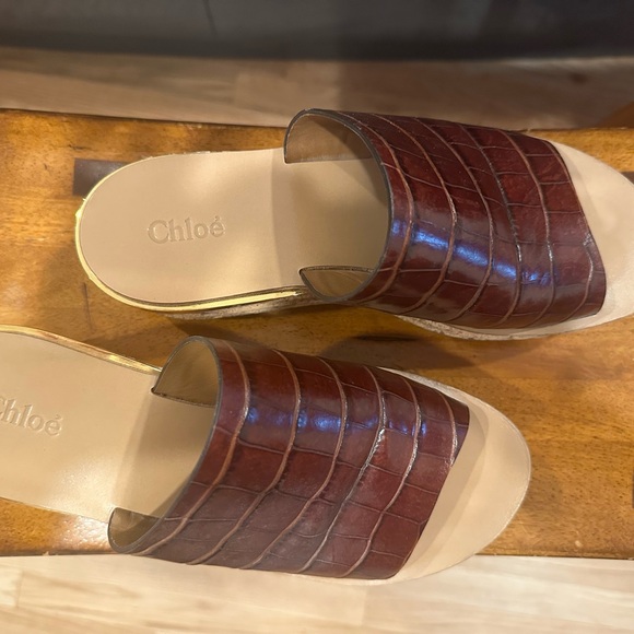 Chloe Platform Wedge Sandal Size 41. In Very Good Condition - Picture 3 of 9